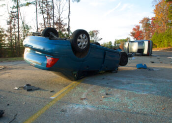distracted driving injuries road death enforcement © Bladerunner88 | Dreamstime.com