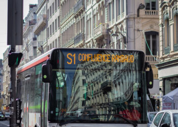 Public transport France Lyon bus rapid transit © Yosef Yahav | Dreamstime.com