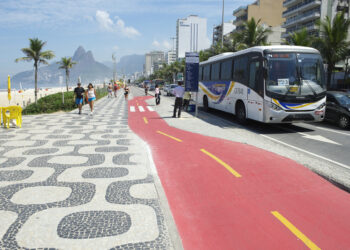 Brazil bus travel ticket samba © Lazyllama | Dreamstime.com