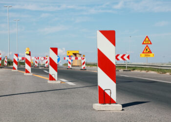 Road safety care vision zero (© Zoransimin | Dreamstime.com)
