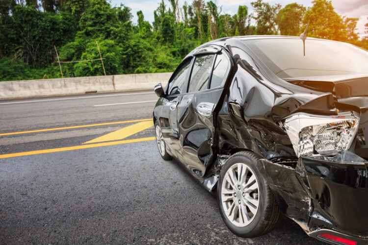 WHO crash statistics death roads © Kwangmoo | Dreamstime.com