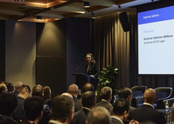 Gretchen Whitmer Australia Aimes