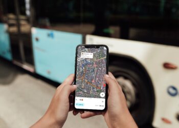 Control bus management app (image: Optibus)