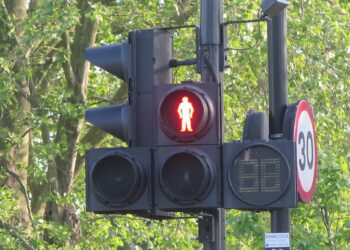Traffic lights life unlock invest (image: Prime Global Publishing)