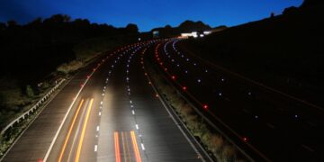 SolarLite S381 active road studs (image: Clearview Intelligence)