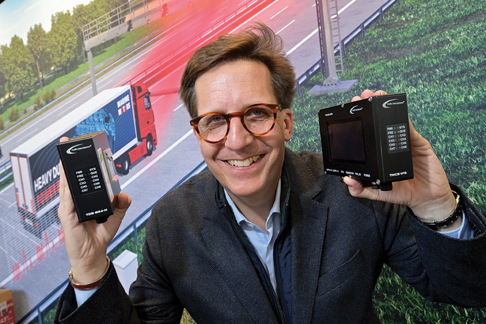 Standardized Control Set Traffic Data Systems sets loop-based standards - ITS International
