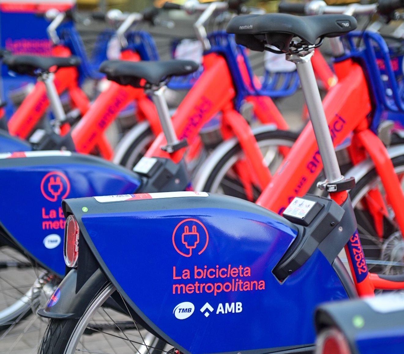 Ambici in Barcelona is Nextbike's largest e-bike scheme to date Bike share city mobility Barcelona electrification decarbonisation