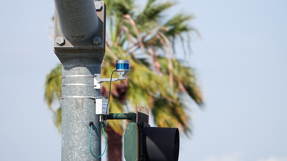 Velodyne Lidar: expanding outside ITS Velodyne | credit: Velodyne Lidar Velodyne Lidar: expanding outside ITS Velodyne | Credit: Lidar