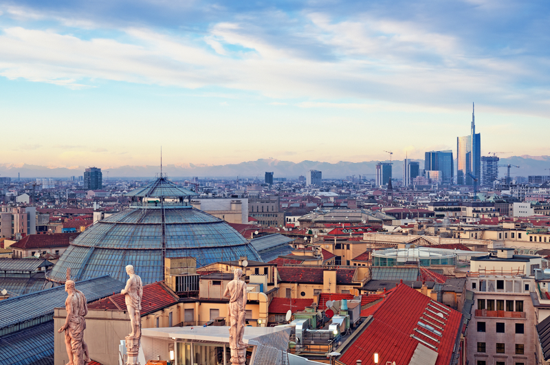 Milan is among the most polluted cities in Europe (© Roland Nagy | Dreamstime.com) Air quality decarbonisation urban pollution © Roland Nagy | Dreamstime.com